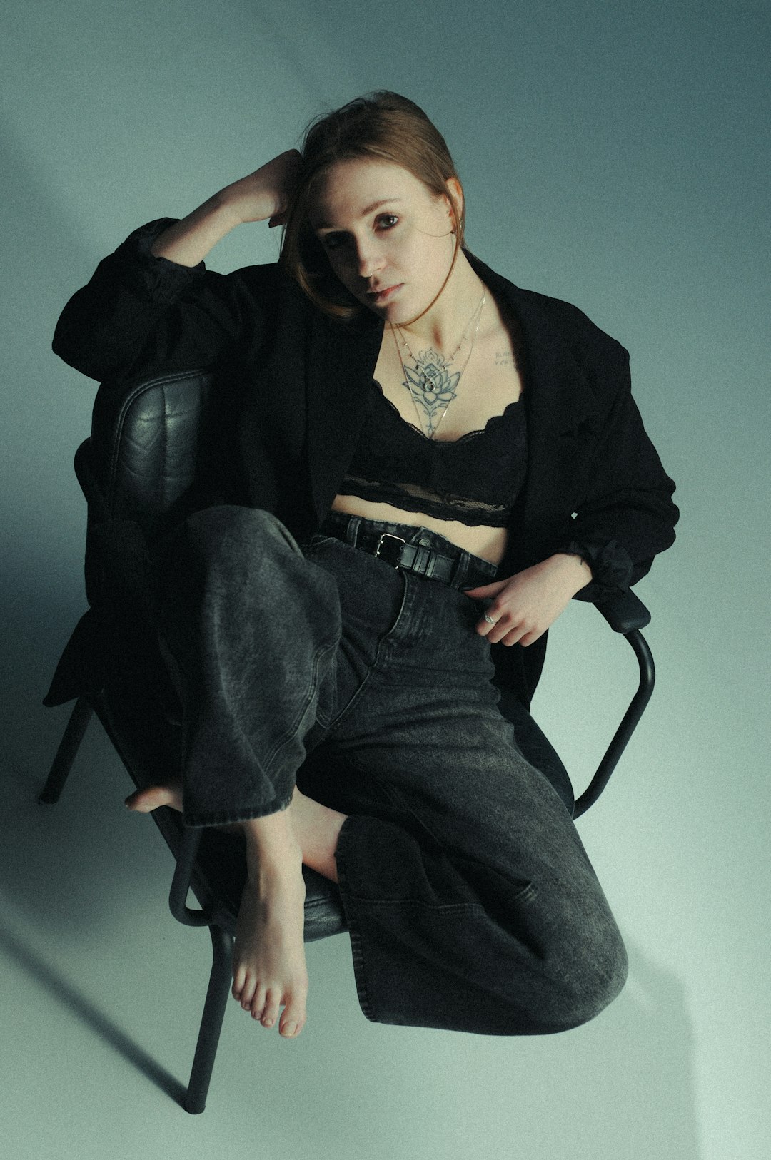 Sweter męski z wełny szary