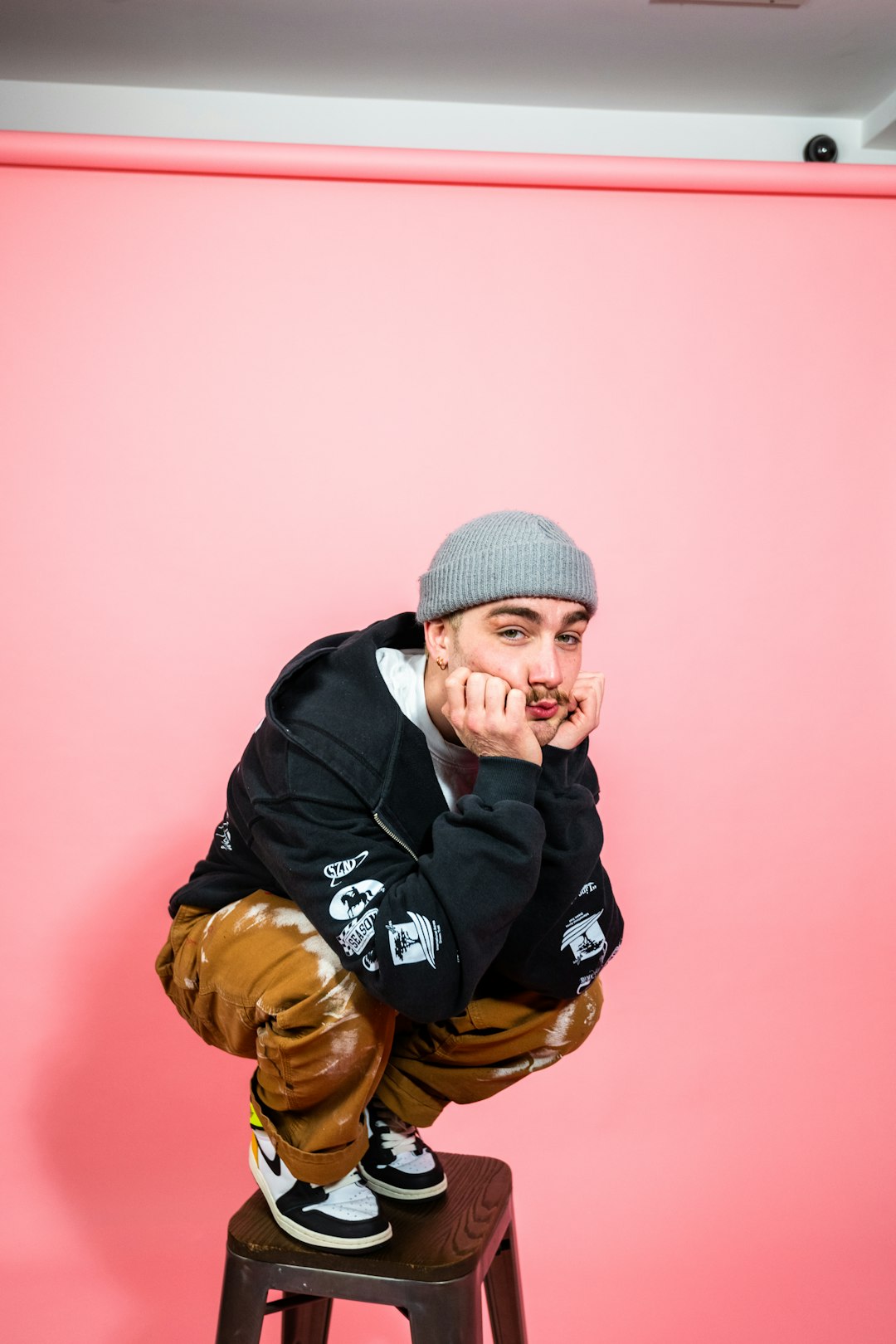 Czapka wełniana beanie czarna